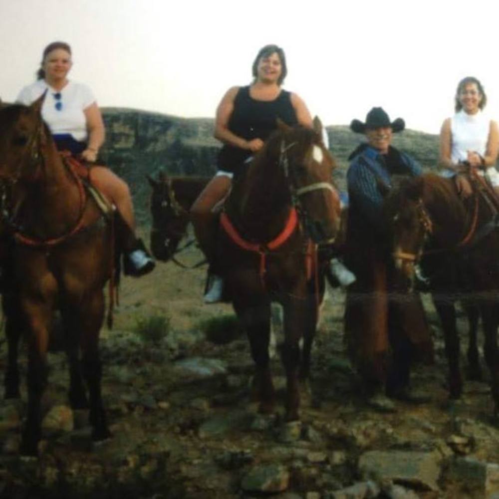 Meet your Posher, Paula